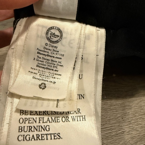 Darth Vader Star Wars Black Large Plush Pillow - Disney Store - Picture 6 of 8